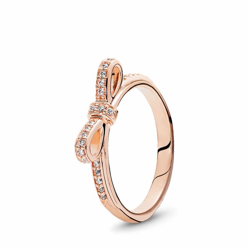 Pandora Australia Rose™ Sparkling Bow Stackable Ring | EYLGTO964